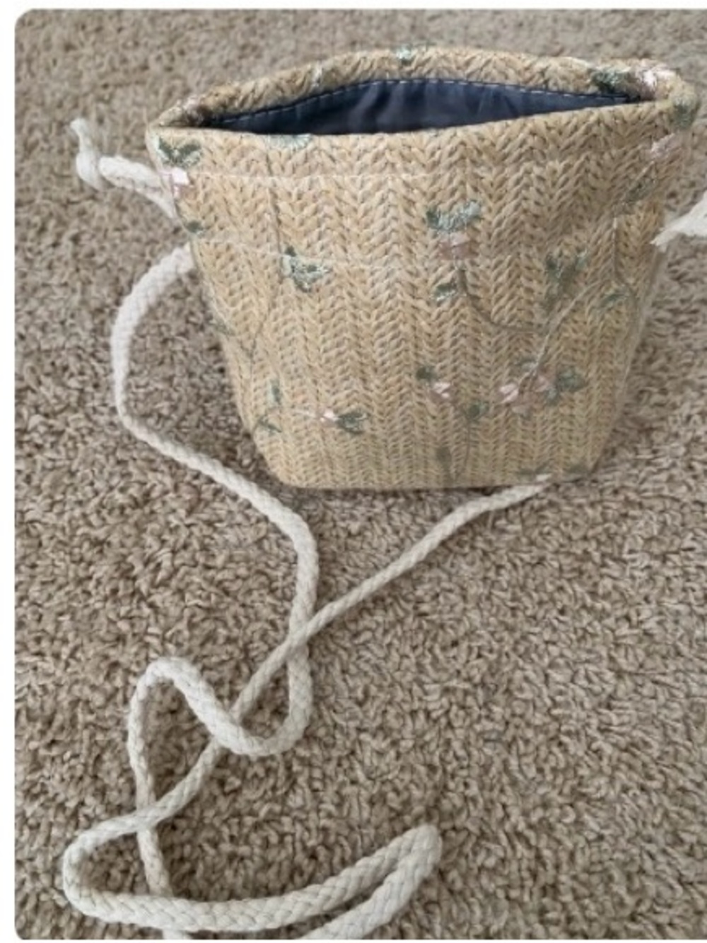 Brand new in bag. Woven Cream Straw Crossbody Bag Embroidered Floral detailing